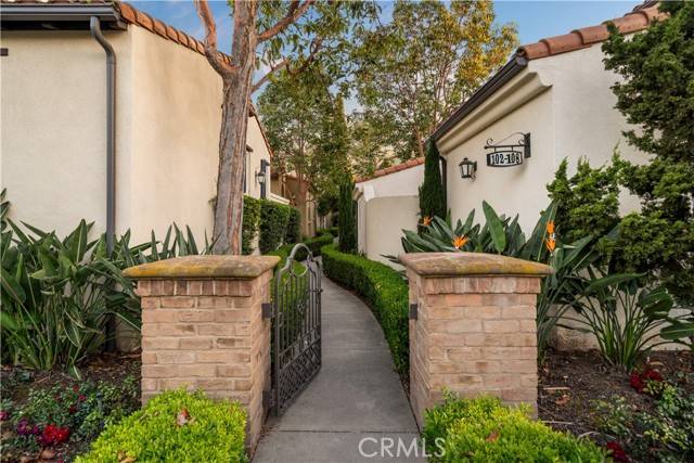 Irvine, CA 92620,102 Chantilly
