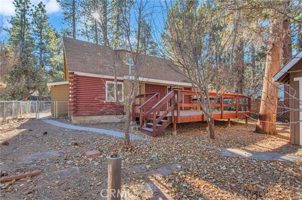 445 Barrett Way, Big Bear City, CA 92314