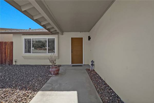 54195 Avenida Juarez, La Quinta, CA 92253