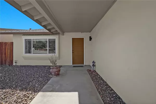 54195 Avenida Juarez, La Quinta, CA 92253