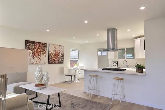 Glendale, CA 91201,611 Davis Avenue