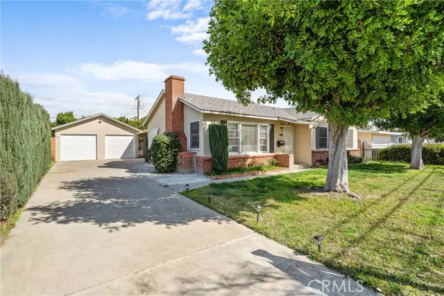 1139 E Kingsley Avenue, Pomona, CA 91767