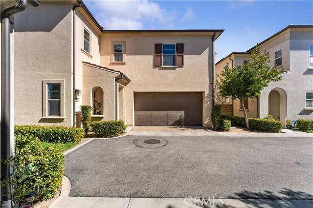 21957 Propello, Saugus, CA 91350