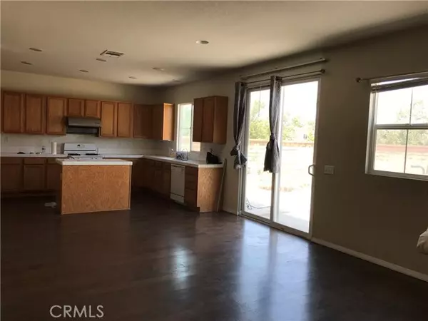 Palmdale, CA 93551,2321 Delicious Lane