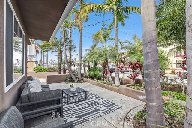 San Clemente, CA 92672,309 W Avenida Palizada