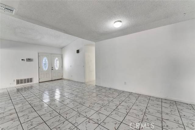 Fontana, CA 92336,16544 San Jacinto Ave