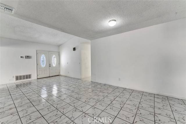 Fontana, CA 92336,16544 San Jacinto Ave