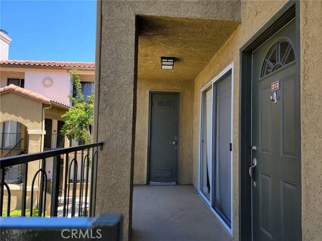 Corona, CA 92879,2090 Highpointe Drive #212