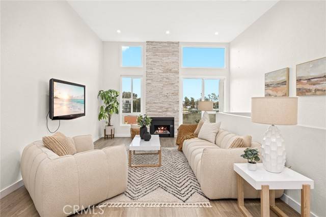 1310 N Detroit Street #405, Los Angeles, CA 90046