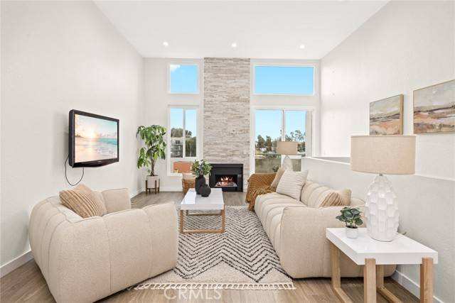 1310 N Detroit Street #405, Los Angeles, CA 90046
