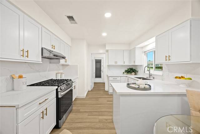 Arcadia, CA 91006,431 Robbins Drive