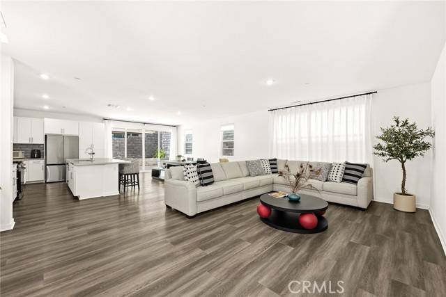 Fontana, CA 92336,15842 Caterpillar Drive