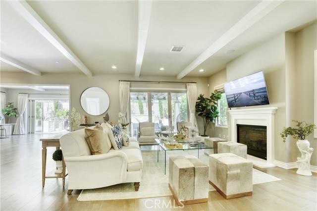 Irvine, CA 92602,46 Shadybend