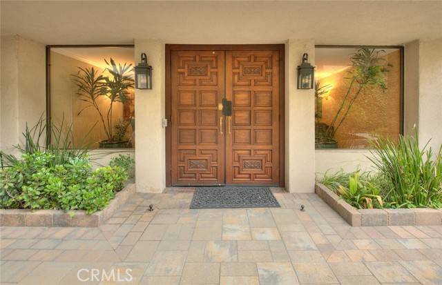 330 W California Boulevard #111, Pasadena, CA 91105