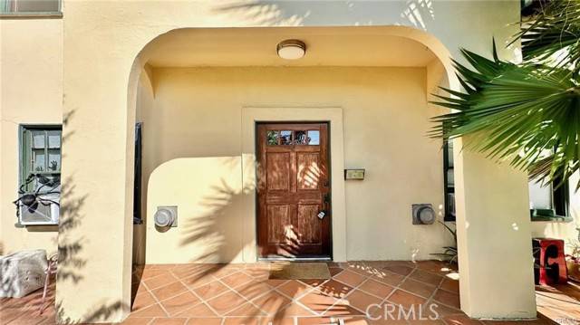 3201 Hamilton Way, Los Angeles, CA 90026