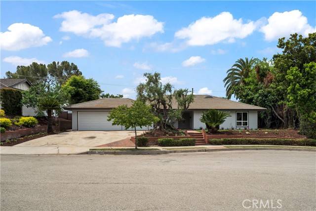 2014 Cumberland Road, Glendora, CA 91741