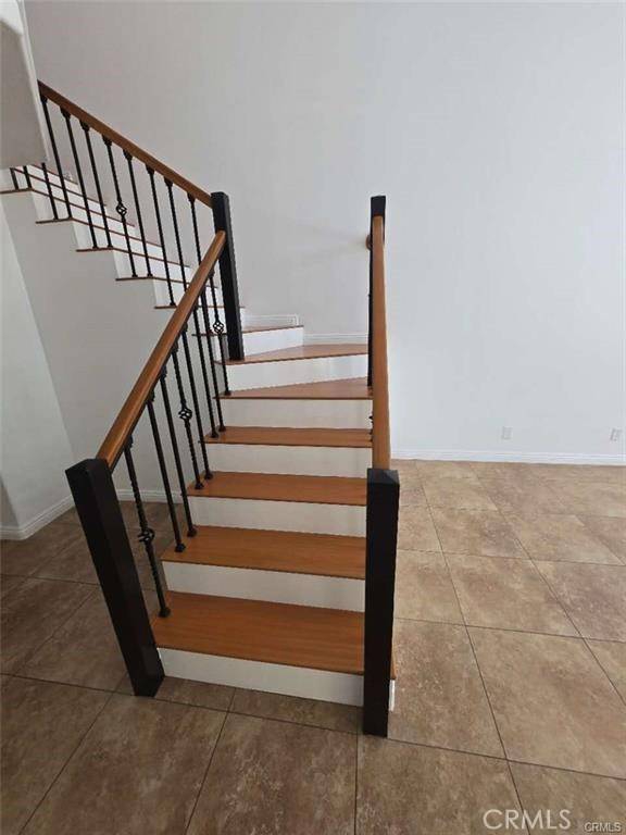 Aliso Viejo, CA 92656,5 Via Athena