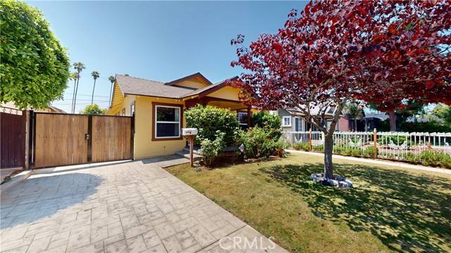 2372 W 29th Place, Los Angeles, CA 90018