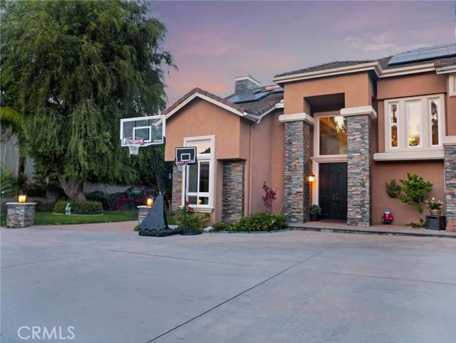Yorba Linda, CA 92887,27020 Daisy Circle