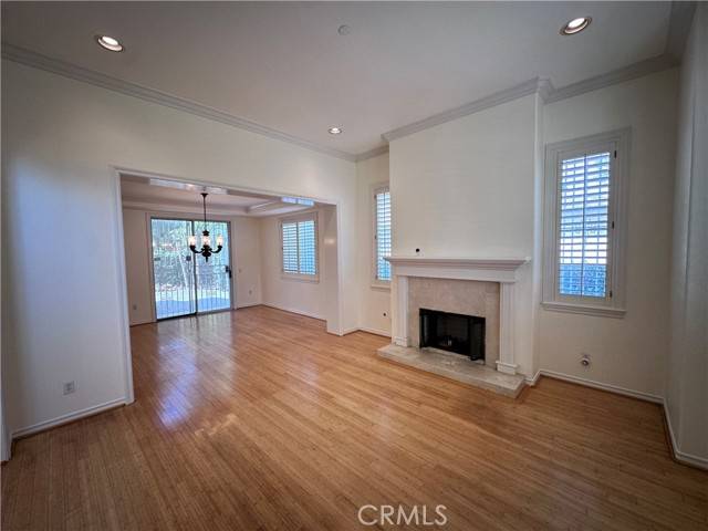 Arcadia, CA 91006,1111 E Longden Ave