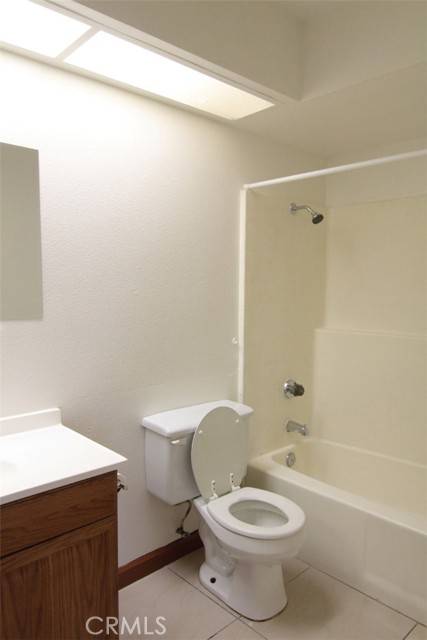 Fontana, CA 92335,18065 Dorsey Way