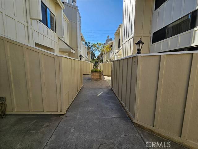 Arcadia, CA 91006,511 E Live Oak Avenue