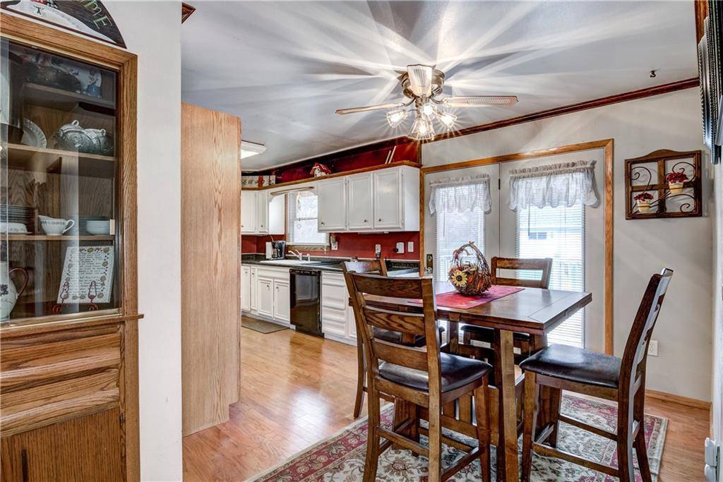 Bloomer, WI 54724,1619 Thompson Street