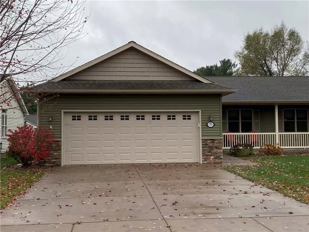 Eau Claire, WI 54701,1705 Chumas Drive