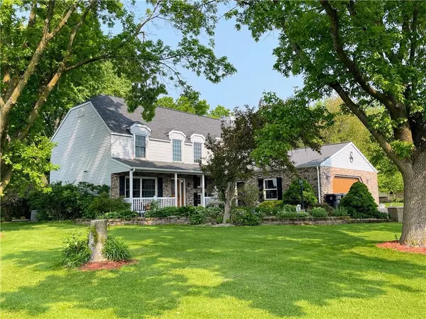 401 W Linden Street, Abbotsford, WI 54405