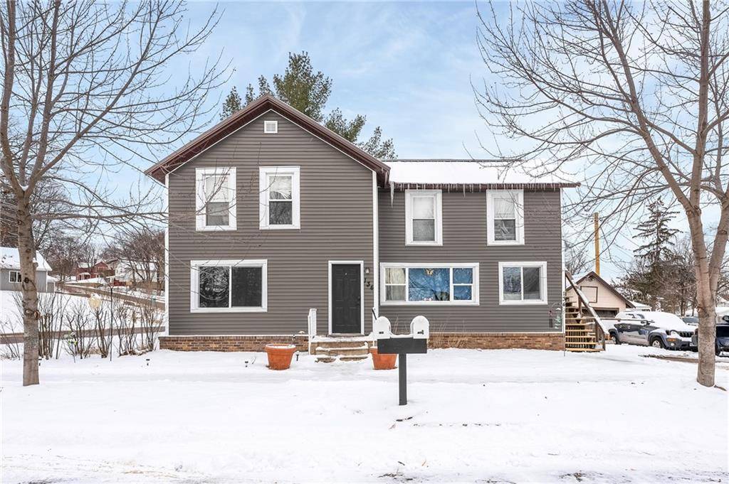 Chippewa Falls, WI 54729,134 W Birch Street #1-2