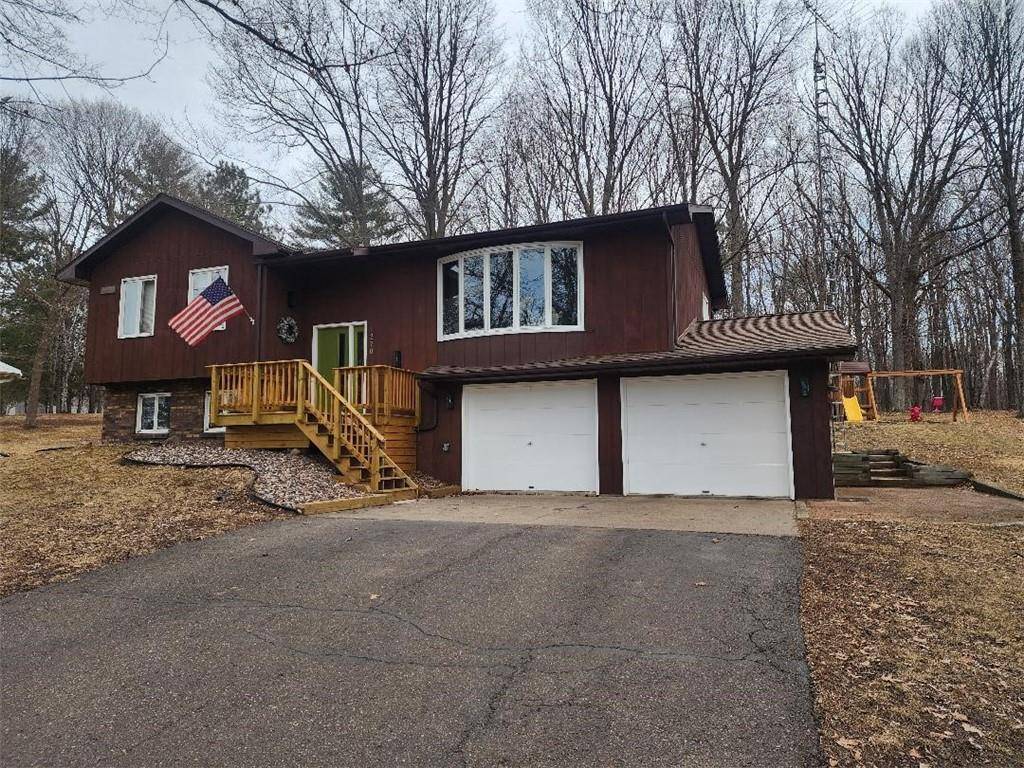 1270 Jeffrey Boulevard, Cumberland, WI 54829