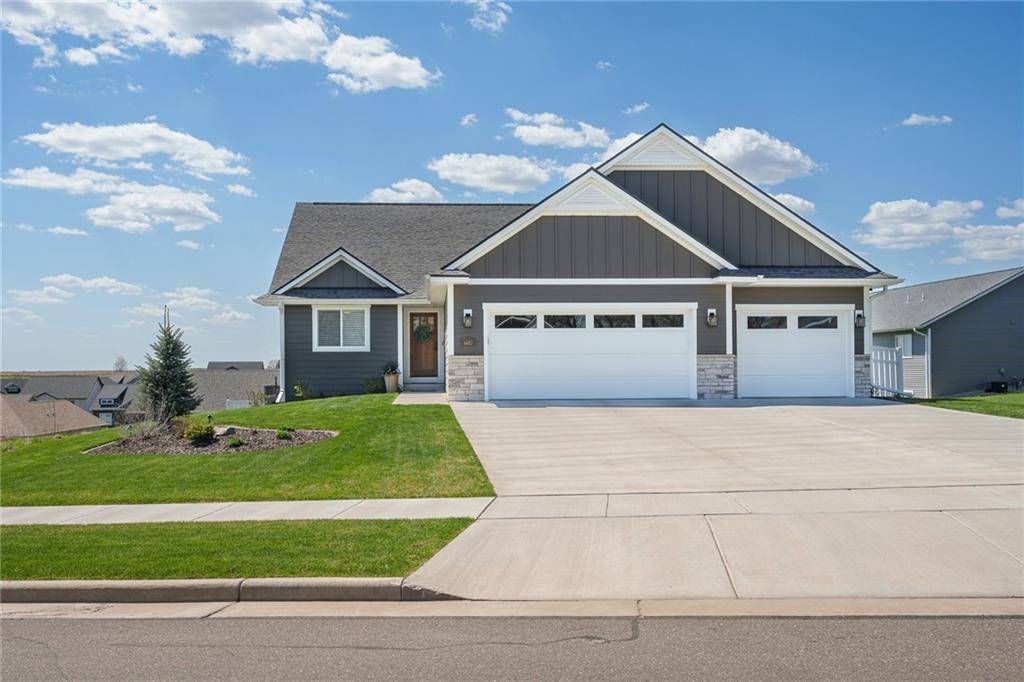 6482 Burr Oak Lane, Eau Claire, WI 54703