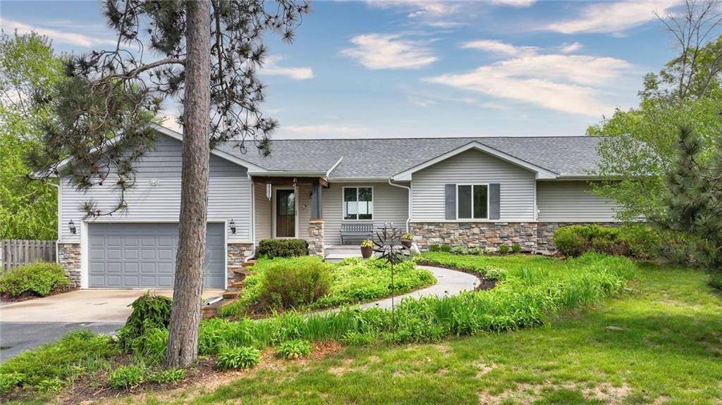 1604 Lake Road, Altoona, WI 54720