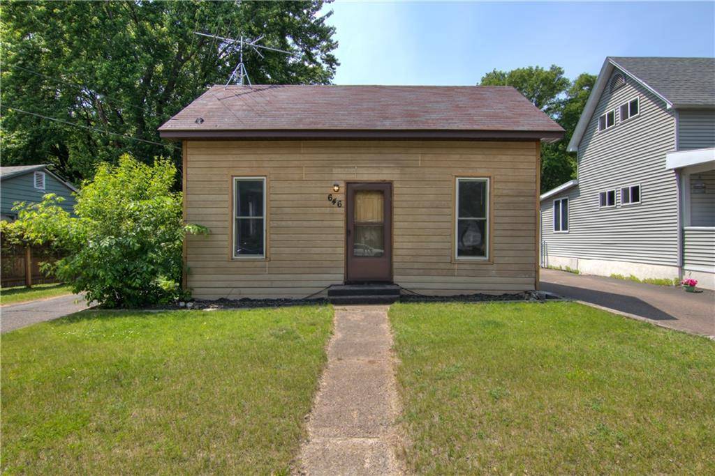 646 Park Ridge Drive, Eau Claire, WI 54703