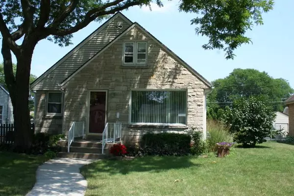 3040 N 83rd ST, Milwaukee, WI 53222