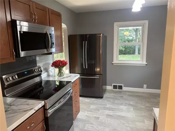 Eau Claire, WI 54701,1920 Fenwick Avenue