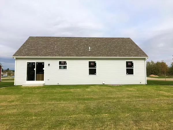 Elkhorn, WI 53121,1473 E Longneedle Ln #Lot 39