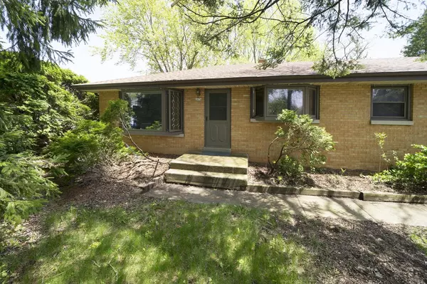 West Allis, WI 53227,2674 S 124th STREET