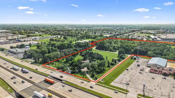 Oshkosh, WI 54904,765 N Washburn STREET