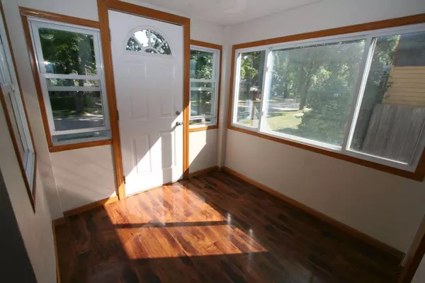 West Allis, WI 53227,9843 W Harrison Ave