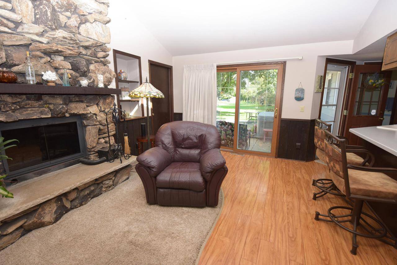 Pewaukee, WI 53072,W238N4518 Woods Edge Dr