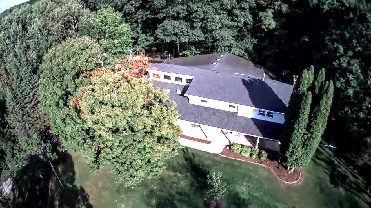 S340 Indian Spring Dr, Delafield, WI 53018