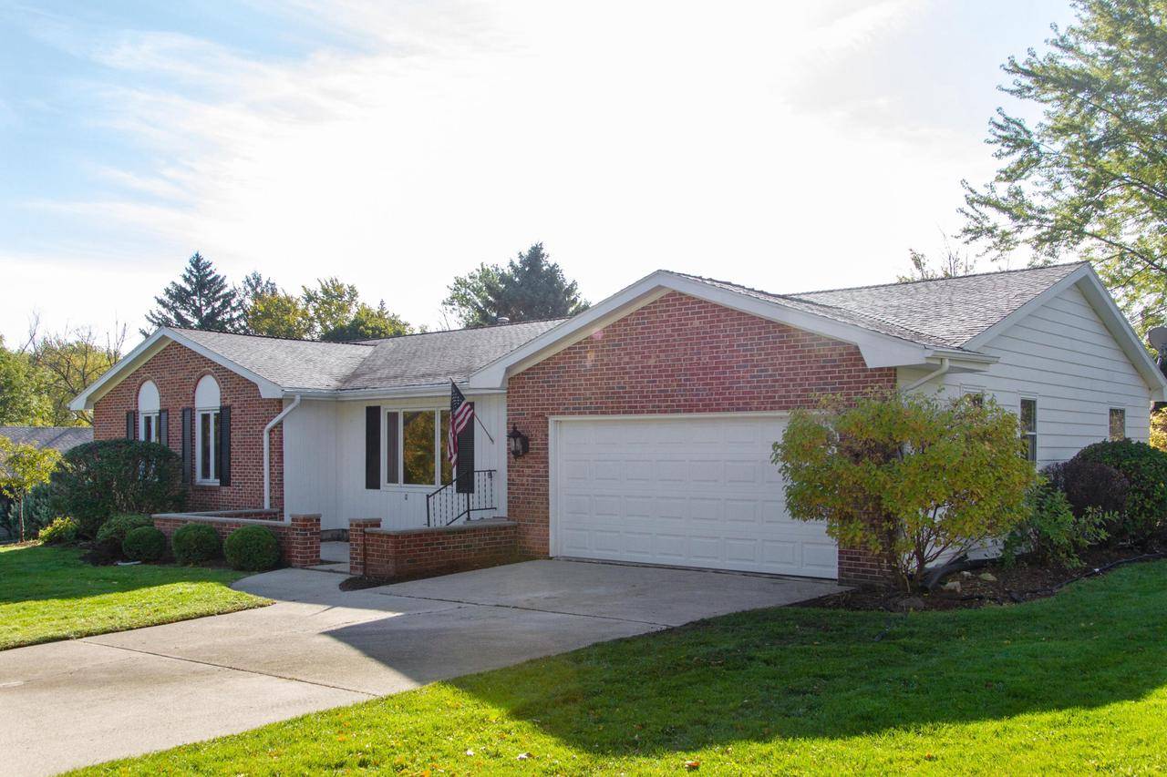 1710 Miller Rd, Lake Geneva, WI 53147
