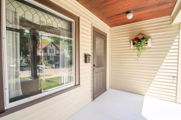 Watertown, WI 53094,702 S 9th St