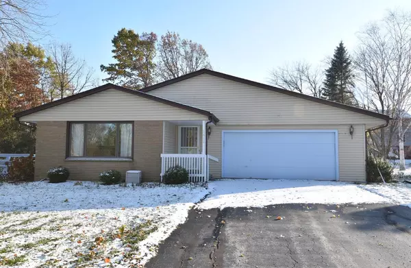 5811 Emstan Hills Rd, Mount Pleasant, WI 53406