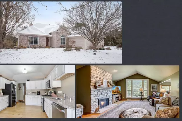 693 Scenic Heights Dr, Delafield, WI 53018