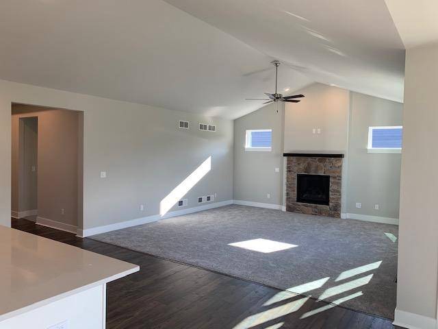 Summit, WI 53066,35402 Mineral Springs Blvd