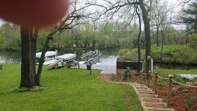 Delafield, WI 53018,3212 Nagawicka Ave