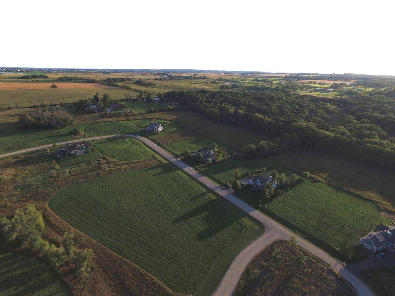 Lt28 Woodstone Ln, Lake Geneva, WI 53147