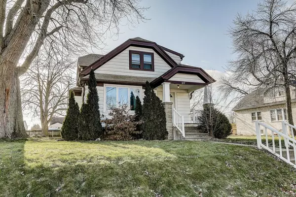 1217 Marion Ave, South Milwaukee, WI 53172